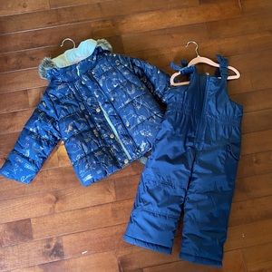 Carter’s Snow Bib and Jacket *unicorns*